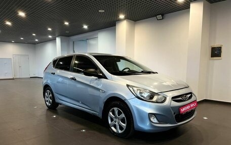 Hyundai Solaris II рестайлинг, 2012 год, 693 000 рублей, 1 фотография