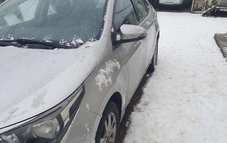 Toyota Corolla, 2015 год, 1 450 000 рублей, 2 фотография