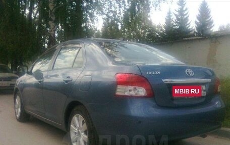 Toyota Belta, 2006 год, 685 000 рублей, 2 фотография