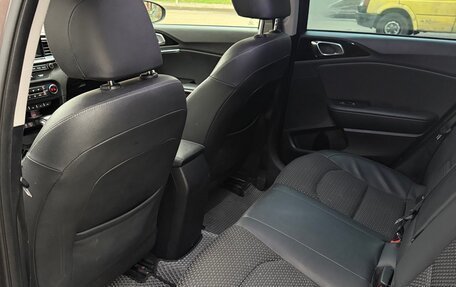 KIA cee'd III, 2019 год, 1 600 000 рублей, 12 фотография