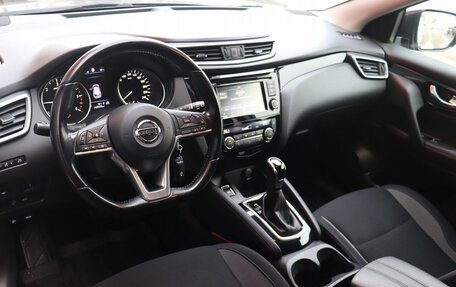 Nissan Qashqai, 2018 год, 1 899 000 рублей, 5 фотография