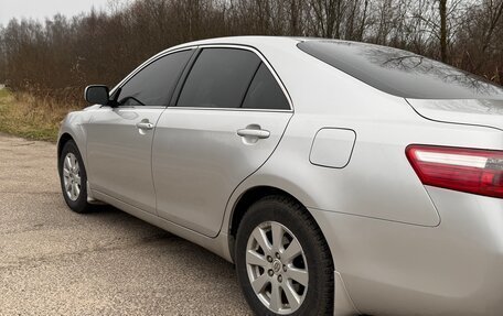 Toyota Camry, 2008 год, 1 000 000 рублей, 7 фотография