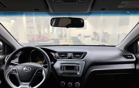 KIA Rio III рестайлинг, 2017 год, 750 000 рублей, 17 фотография