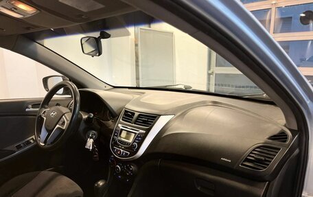 Hyundai Solaris II рестайлинг, 2012 год, 693 000 рублей, 12 фотография