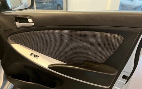 Hyundai Solaris II рестайлинг, 2012 год, 693 000 рублей, 28 фотография