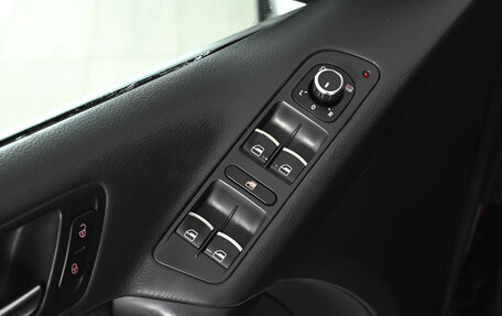 Volkswagen Tiguan I, 2011 год, 1 200 000 рублей, 13 фотография