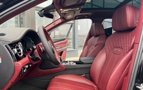 Bentley Bentayga I, 2023 год, 29 000 000 рублей, 18 фотография