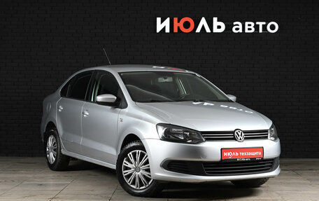 Volkswagen Polo VI (EU Market), 2012 год, 800 000 рублей, 4 фотография