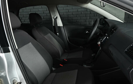 Volkswagen Polo VI (EU Market), 2012 год, 800 000 рублей, 13 фотография