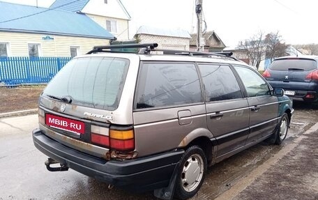 Volkswagen Passat B3, 1992 год, 100 000 рублей, 4 фотография
