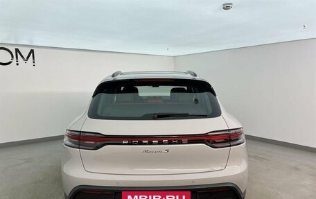 Porsche Macan I рестайлинг, 2025 год, 14 385 000 рублей, 4 фотография