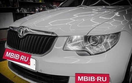 Skoda Superb III рестайлинг, 2012 год, 1 420 000 рублей, 3 фотография