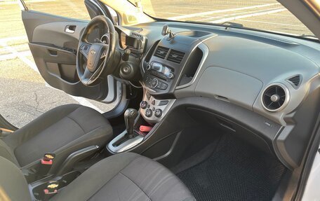 Chevrolet Aveo III, 2012 год, 730 000 рублей, 7 фотография