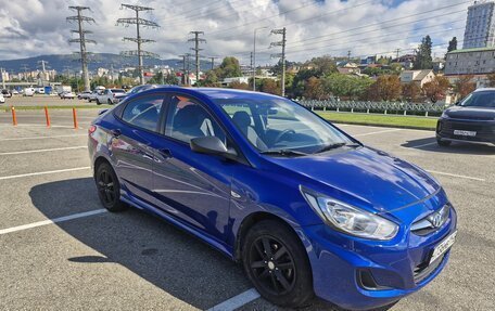 Hyundai Solaris II рестайлинг, 2013 год, 590 000 рублей, 3 фотография