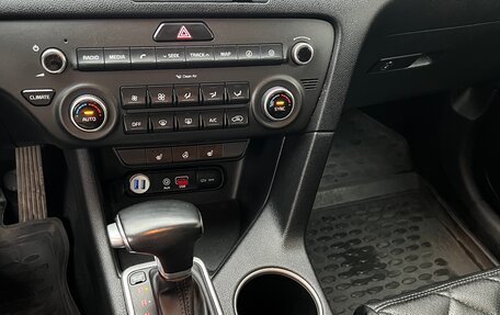 KIA Sportage IV рестайлинг, 2017 год, 2 000 000 рублей, 11 фотография