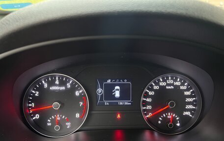 KIA Sportage IV рестайлинг, 2017 год, 2 000 000 рублей, 10 фотография