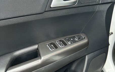 KIA Sportage IV рестайлинг, 2017 год, 2 000 000 рублей, 14 фотография