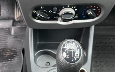 Renault Logan I, 2011 год, 450 000 рублей, 12 фотография