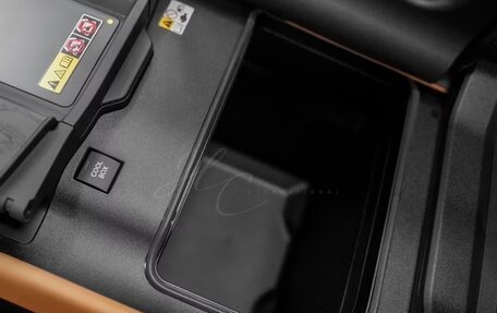 Lexus LX, 2025 год, 18 600 066 рублей, 16 фотография