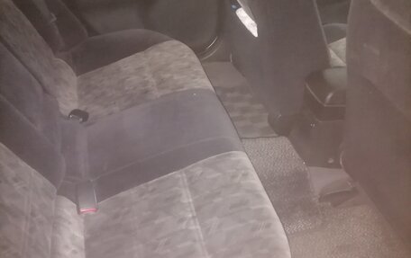 Nissan Primera II рестайлинг, 2000 год, 270 000 рублей, 14 фотография