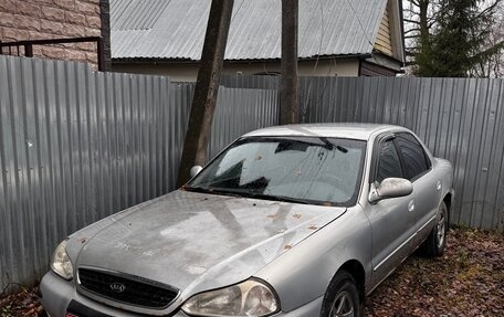 KIA Clarus II, 2000 год, 140 000 рублей, 1 фотография