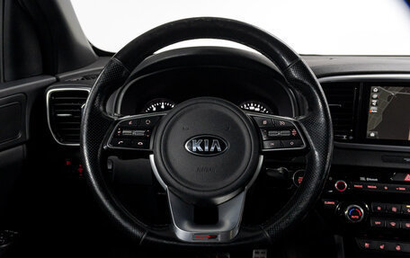 KIA Sportage IV рестайлинг, 2018 год, 2 290 000 рублей, 21 фотография