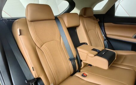 Lexus RX IV рестайлинг, 2021 год, 5 550 000 рублей, 17 фотография