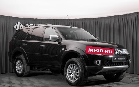 Mitsubishi Pajero Sport II рестайлинг, 2013 год, 1 670 000 рублей, 2 фотография