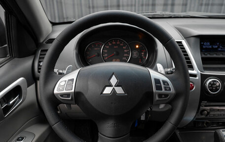 Mitsubishi Pajero Sport II рестайлинг, 2013 год, 1 670 000 рублей, 12 фотография