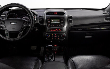 KIA Sorento II рестайлинг, 2018 год, 2 200 000 рублей, 19 фотография