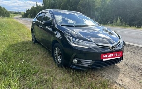 Toyota Corolla, 2018 год, 2 100 000 рублей, 4 фотография