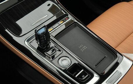 Geely Atlas, 2025 год, 2 960 000 рублей, 22 фотография