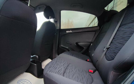 Hyundai Solaris II рестайлинг, 2016 год, 895 000 рублей, 16 фотография