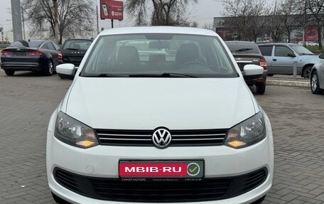Volkswagen Polo VI (EU Market), 2013 год, 899 900 рублей, 2 фотография