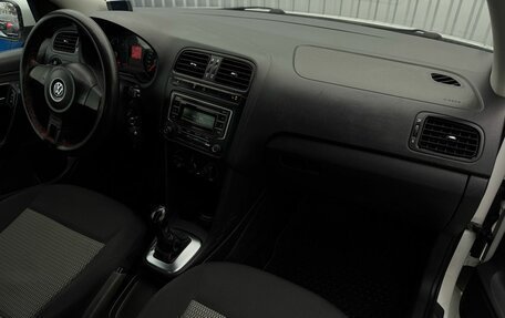 Volkswagen Polo VI (EU Market), 2013 год, 899 900 рублей, 9 фотография