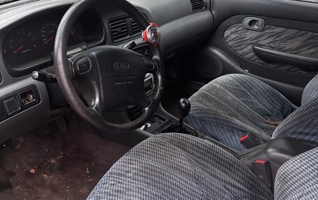 KIA Clarus II, 2000 год, 140 000 рублей, 9 фотография