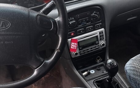 KIA Clarus II, 2000 год, 140 000 рублей, 12 фотография