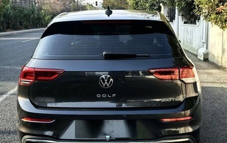 Volkswagen Golf VIII, 2022 год, 2 370 000 рублей, 4 фотография