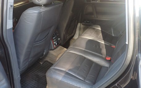 Volkswagen Touareg III, 2005 год, 560 000 рублей, 11 фотография