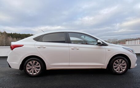 Hyundai Solaris II рестайлинг, 2018 год, 1 150 000 рублей, 6 фотография