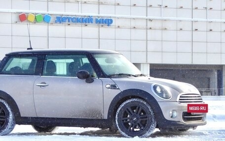 MINI Hatch, 2012 год, 1 150 000 рублей, 23 фотография