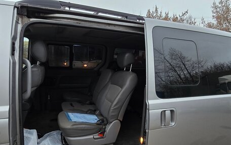 Hyundai Grand Starex Grand Starex I рестайлинг 2, 2011 год, 1 490 000 рублей, 4 фотография