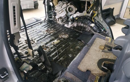 Toyota Land Cruiser 200, 2008 год, 2 500 000 рублей, 6 фотография