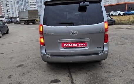 Hyundai Grand Starex Grand Starex I рестайлинг 2, 2011 год, 1 490 000 рублей, 8 фотография