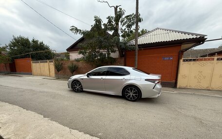 Toyota Camry, 2022 год, 3 750 000 рублей, 11 фотография