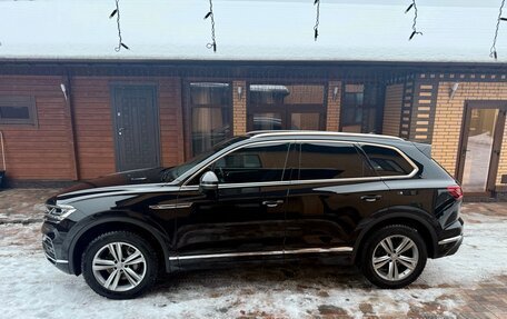 Volkswagen Touareg III, 2019 год, 6 200 000 рублей, 3 фотография