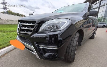 Mercedes-Benz M-Класс, 2012 год, 1 870 000 рублей, 3 фотография