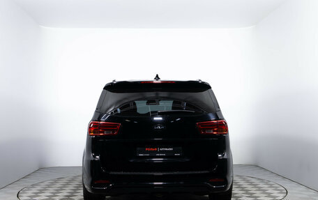 KIA Carnival III, 2018 год, 3 070 000 рублей, 6 фотография