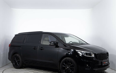 KIA Carnival III, 2018 год, 3 070 000 рублей, 3 фотография