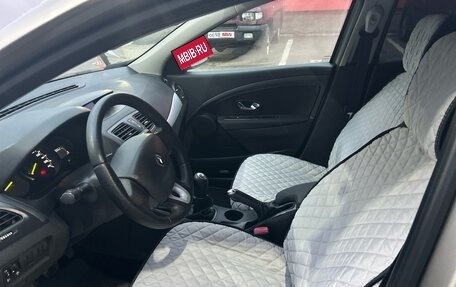 Renault Megane III, 2012 год, 550 000 рублей, 6 фотография